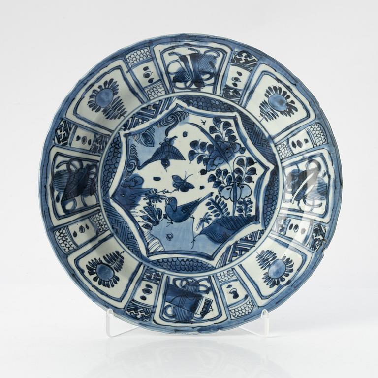 Fat, kraakporslin, Kina, Mingdynastin, Wanli (1572-1620).