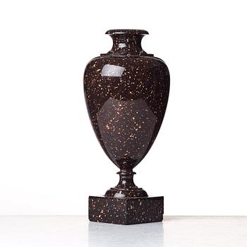 URNA. Älvdalen, 1800-talets början, Empire.