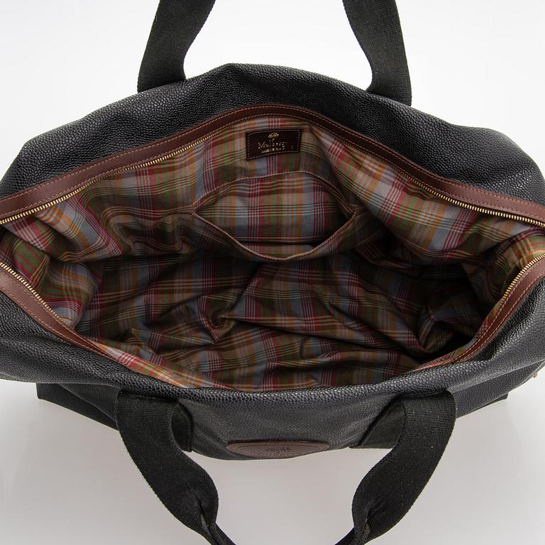 Mulberry, A "Medium Clipper" weekend bag.