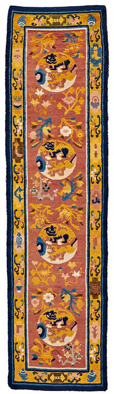 A RUNNER, an antique/semi-antique Ningxia, China, ca 284 x 74 cm.