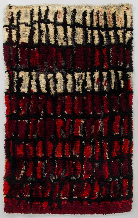 Vappu Niittylä, Rya, modell för Neovius. Ca 188 x 117 cm.