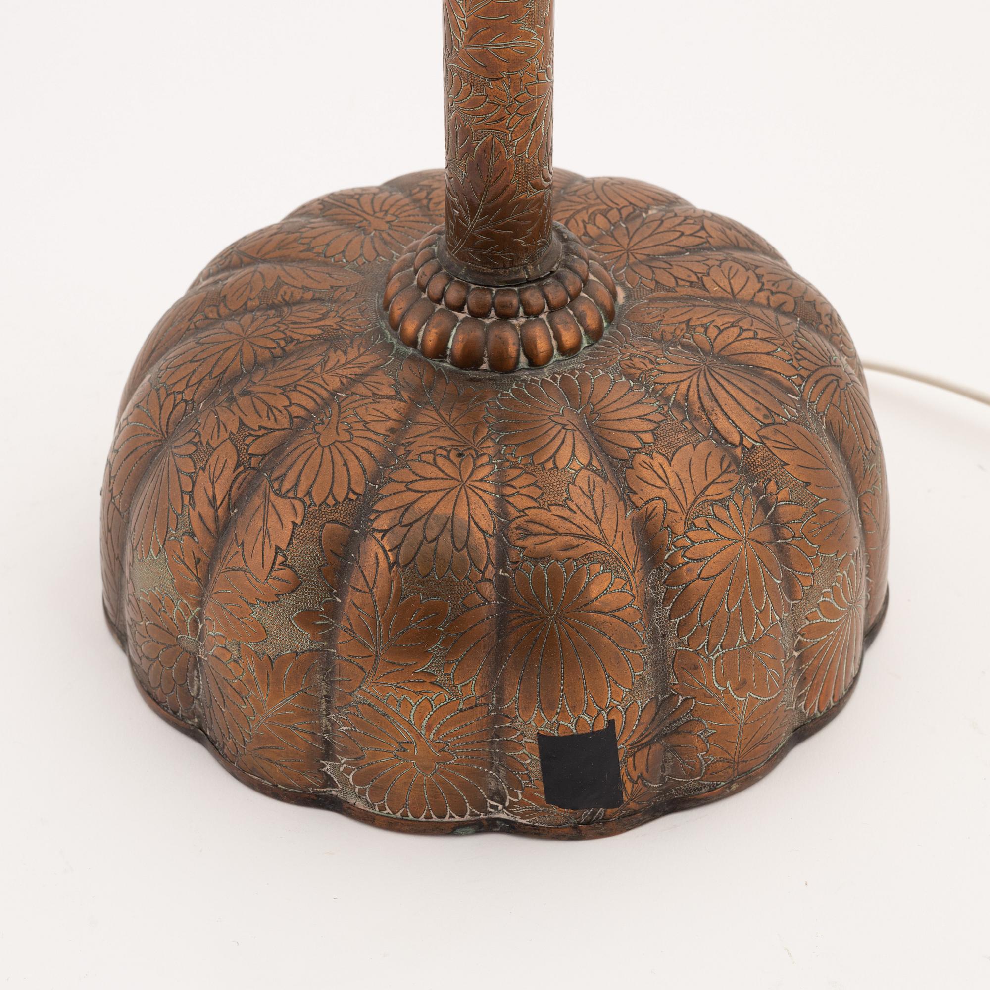 Altarljusstake, monterad som lampa. Japan, Meiji (1868-1912).