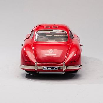 LEKSAKSBIL, Mercedes 300 SL, Märklin 1092.