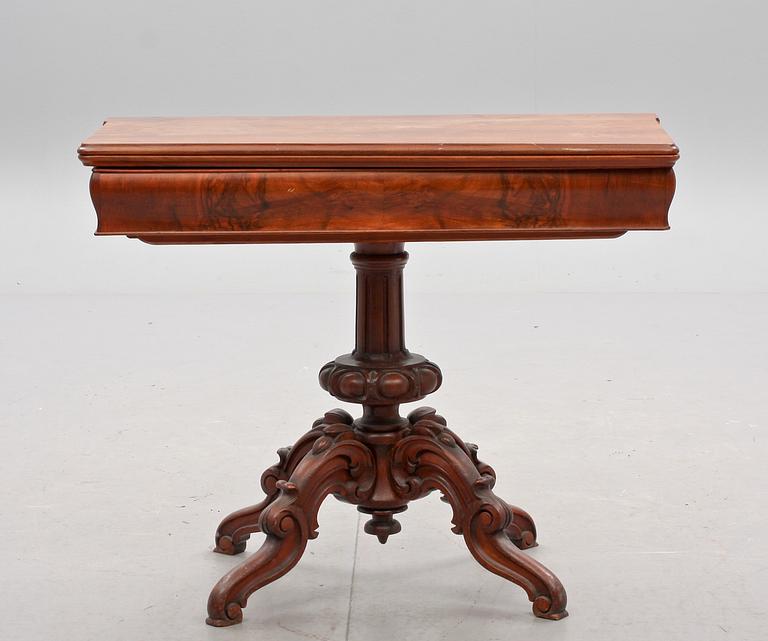 SPELBORD, nyrokoko, 1800-talets andra hälft.