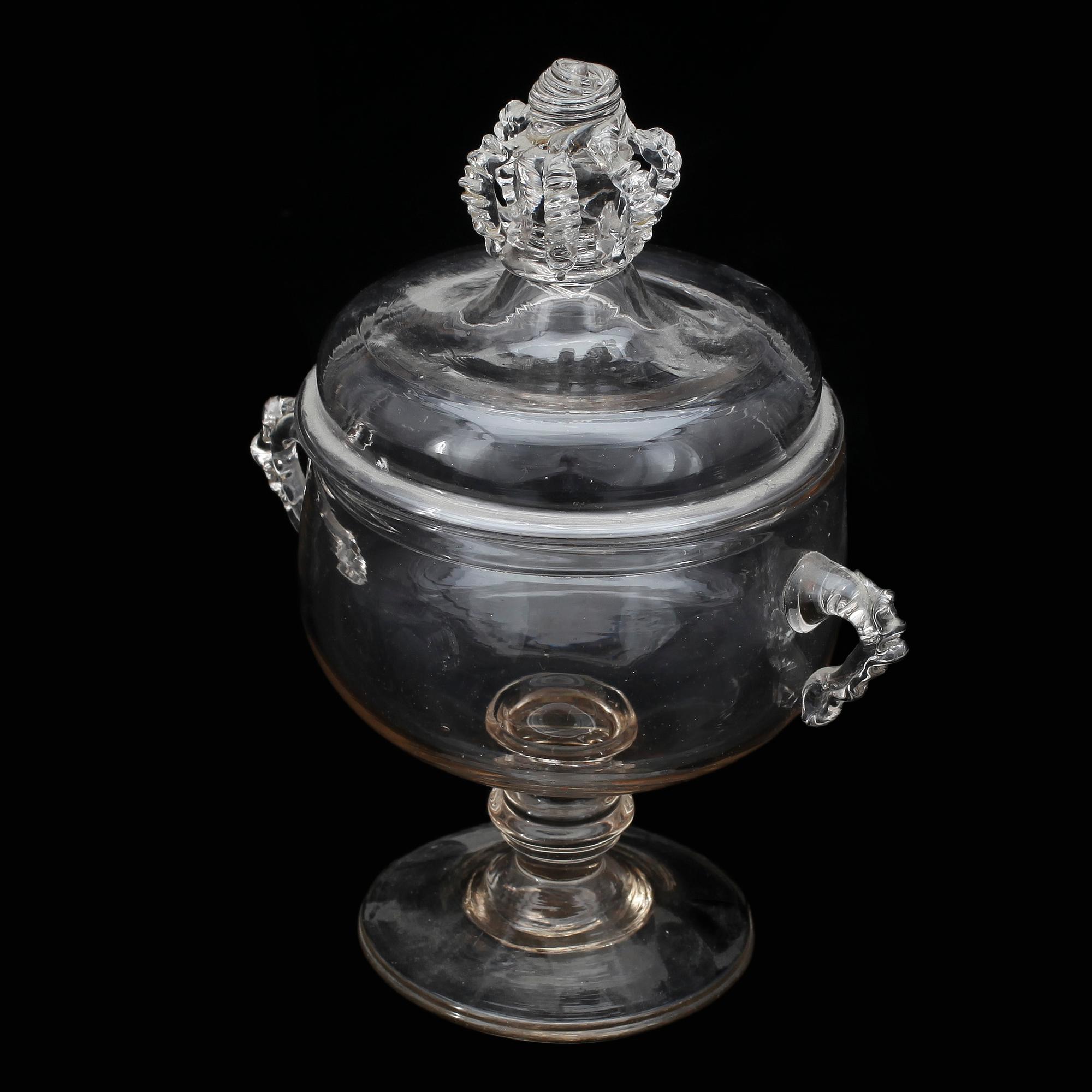 SOCKERSKÅL MED LOCK, glas, Sverige 1700-tal.