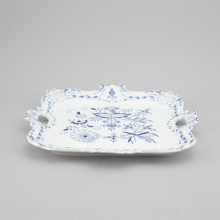 A large Meissen tray, first half of 20th Century.