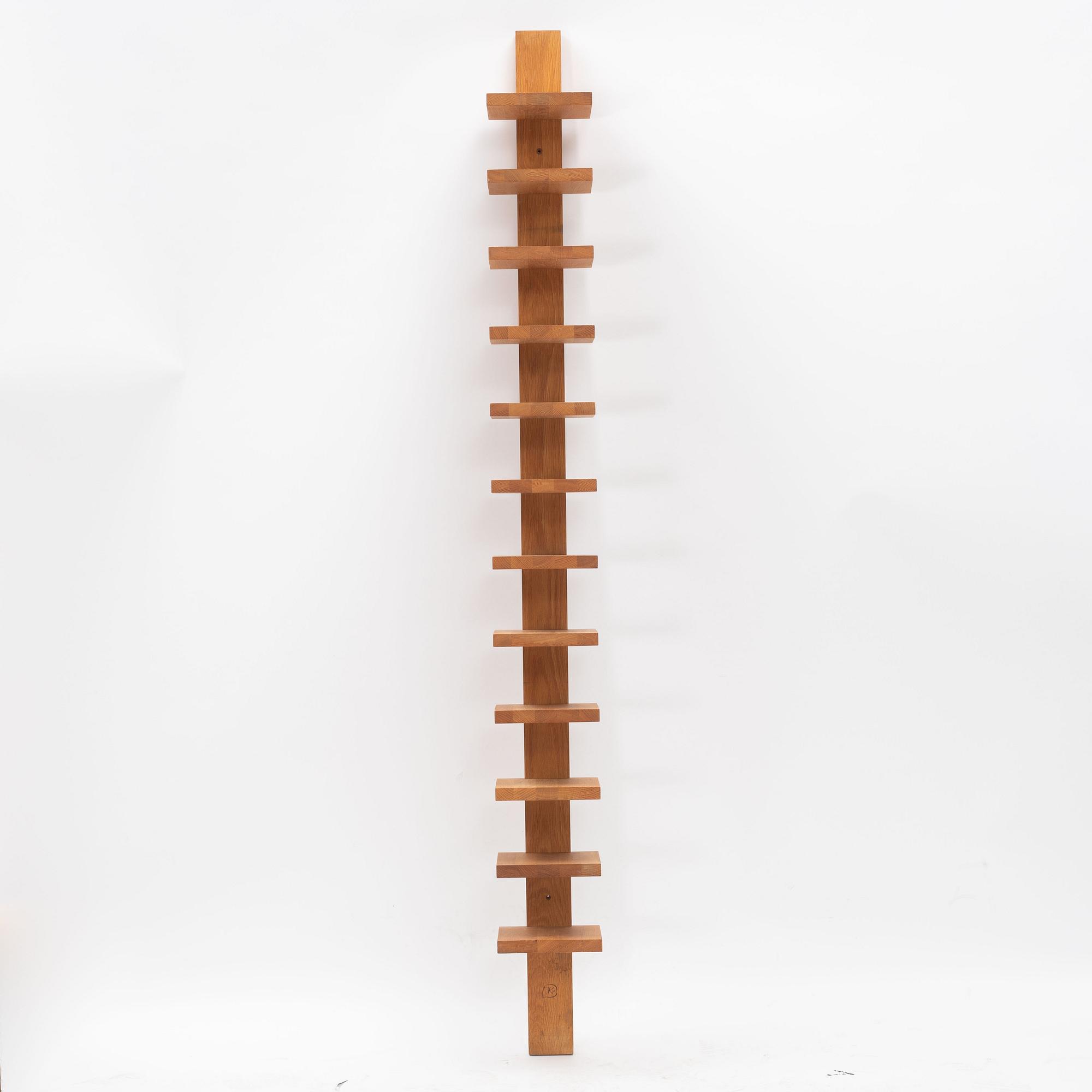 John Kandell, bokhylla, "Pilaster", Källemo, formgiven 1988.