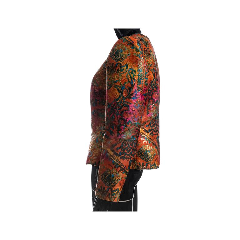 KAVAJ, Yves Saint Laurent.