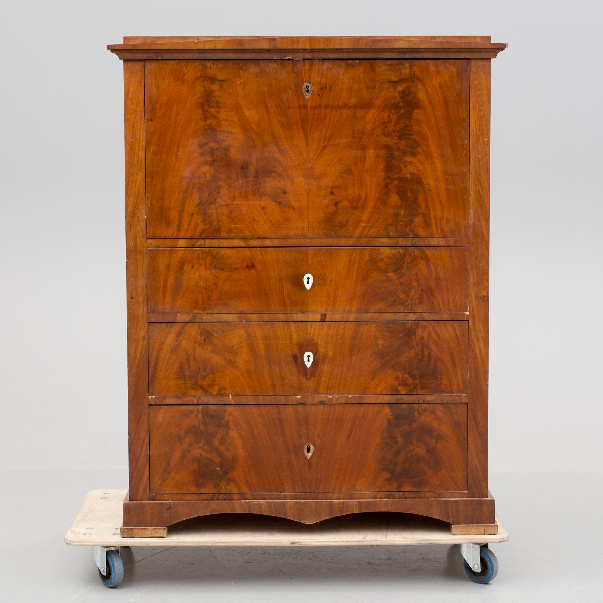 CHIFFONJÉ, Karl Johan, 1800-talets första hälft.