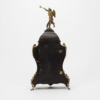 BORDSPENDYL,  Louis XV-stil, Frankrike, 1800-tal.
