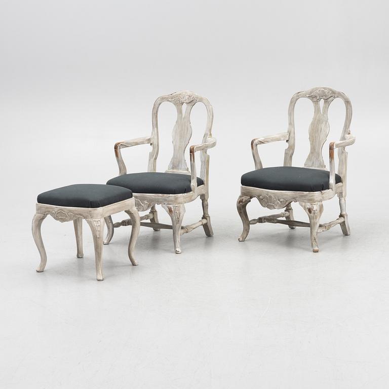 Karmstolar, ett par, rokokostil, 1900-talets andra hälft.