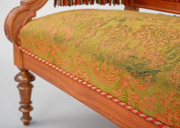SOFFA, nyrenässans, omkring 1870.