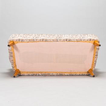 Ilmari Lappalainen, A sofa 'Laila' designed 1948 for Asko.