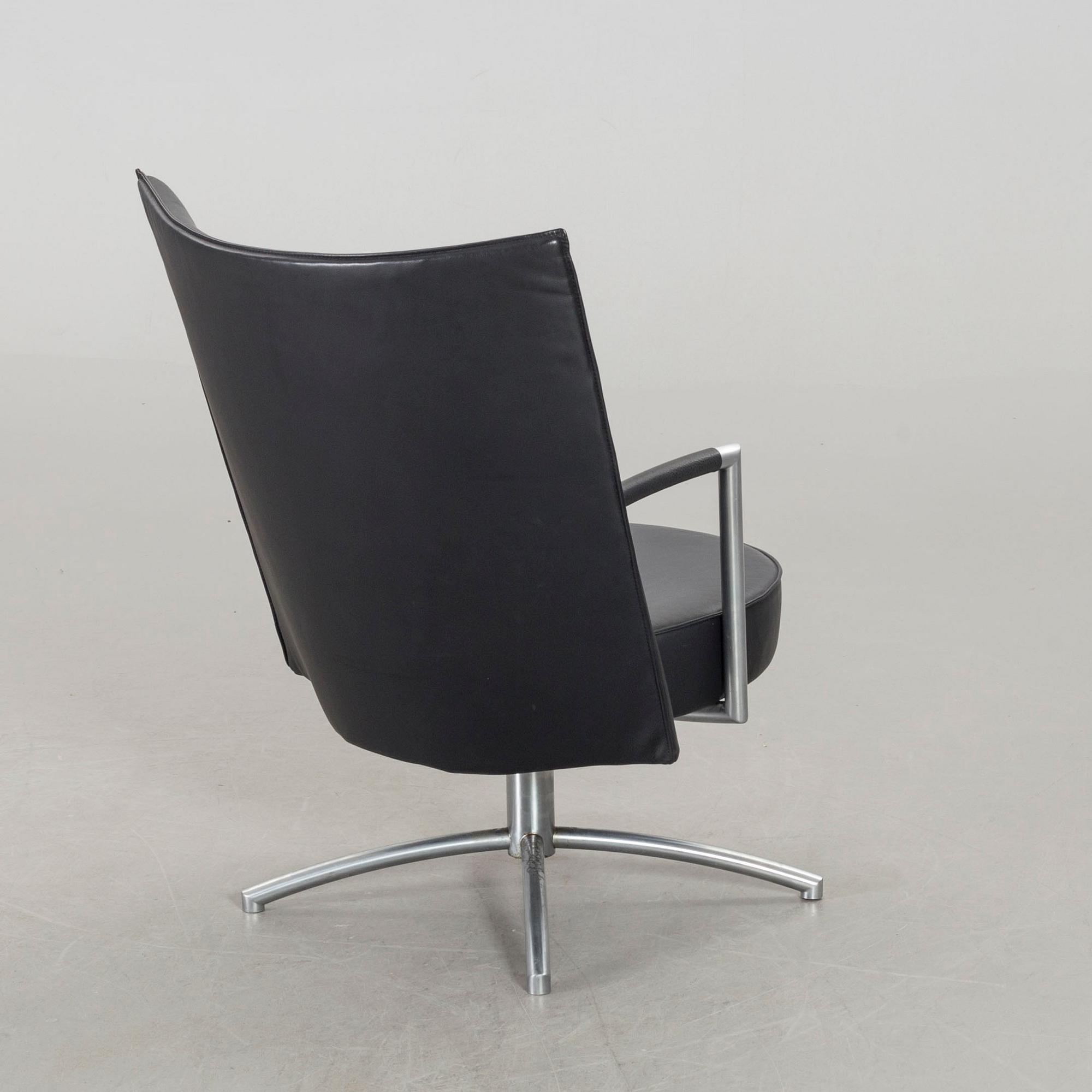 JOHANNES FOERSOM & PETER HIORT- LORENZEN , , karmstol, "Partner / EJ-70",för Erik Jorgensen, Danmark.