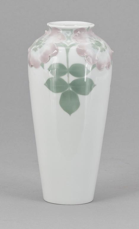 VAS, porslin, jugend, Anna Boberg, Rörstrand.