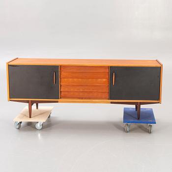 Nils Jonsson sideboard Trio Troeds Bjärnum möbler 1960-tal.