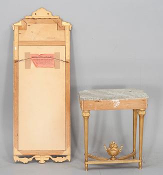 SPEGEL samt KONSOLBORD, gustaviansk stil, 1900-talets andra hälft.