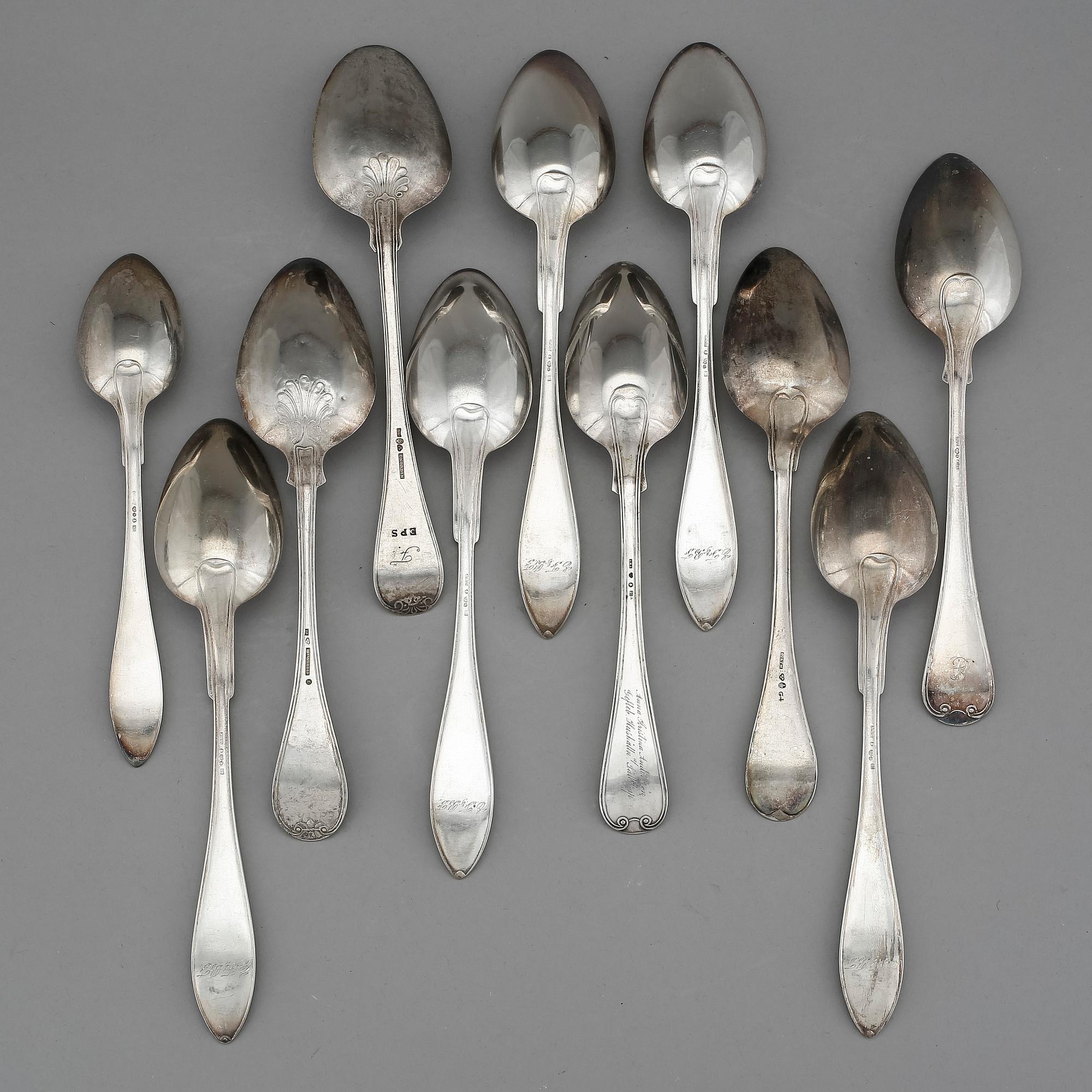 PARTI BESTICK, 33 st, silver, mestadels Sverige, 1800-1900-tal, vikt ca 1150 g.