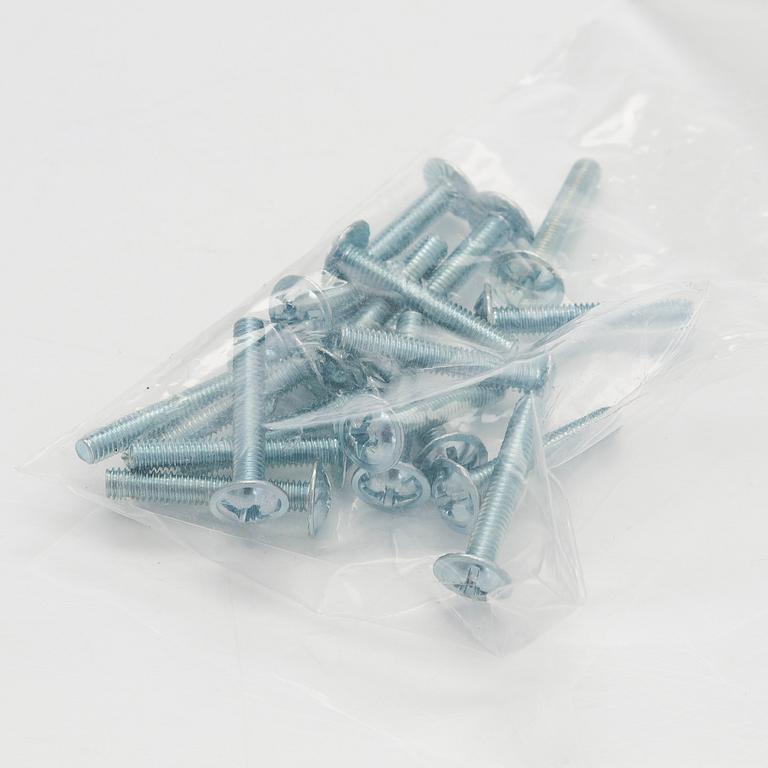 Eero Aarnio, vetimiä, 20 kpl, Valli&Valli, Italia, 2007/08.