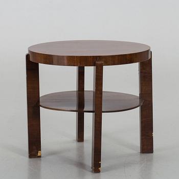 A MID 20TH CENTURY TABLE.