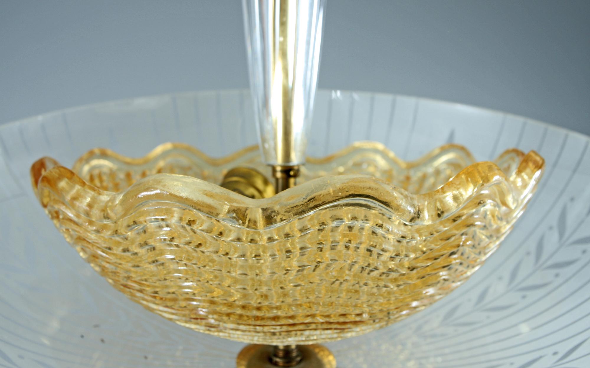 TAKLAMPA, glas. 1900-talets första hälft.