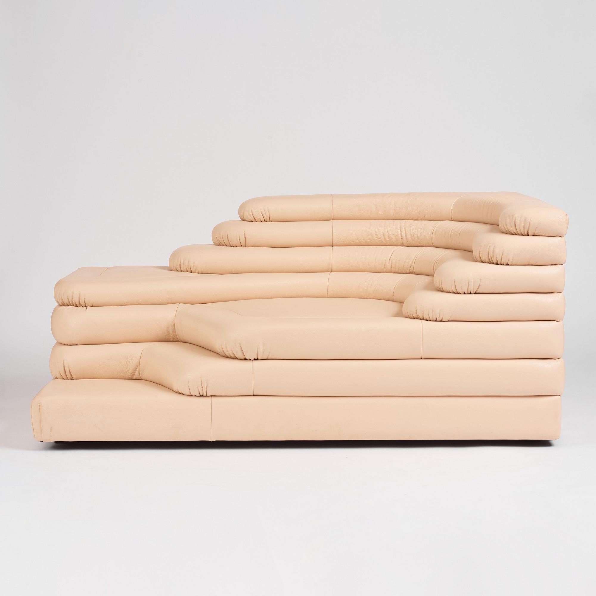 Ubald Klug, a two piece modular sofa, model "DS-1025, Terazza", De Sede, Switzerland, post 1973.