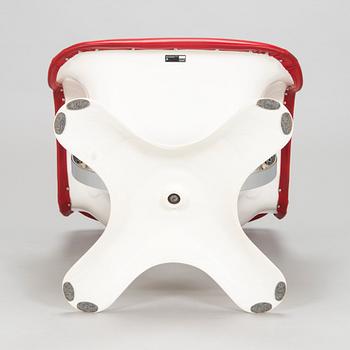 Yrjö Kukkapuro, a 'Carousell' armchair for Avarte 2013.