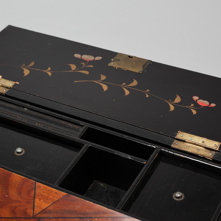 A writing box from Japan, first half of the 20th century.