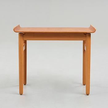 HANS J WEGNER, "Skalsæt", soffa, stol och bord, Fritz Hansen, Danmark 1950-tal.
