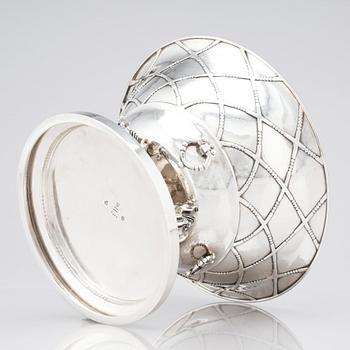 Johan Rohde, praktskål, Georg Jensen, Köpenhamn 1925-1932, sterling silver, design nr 268B.