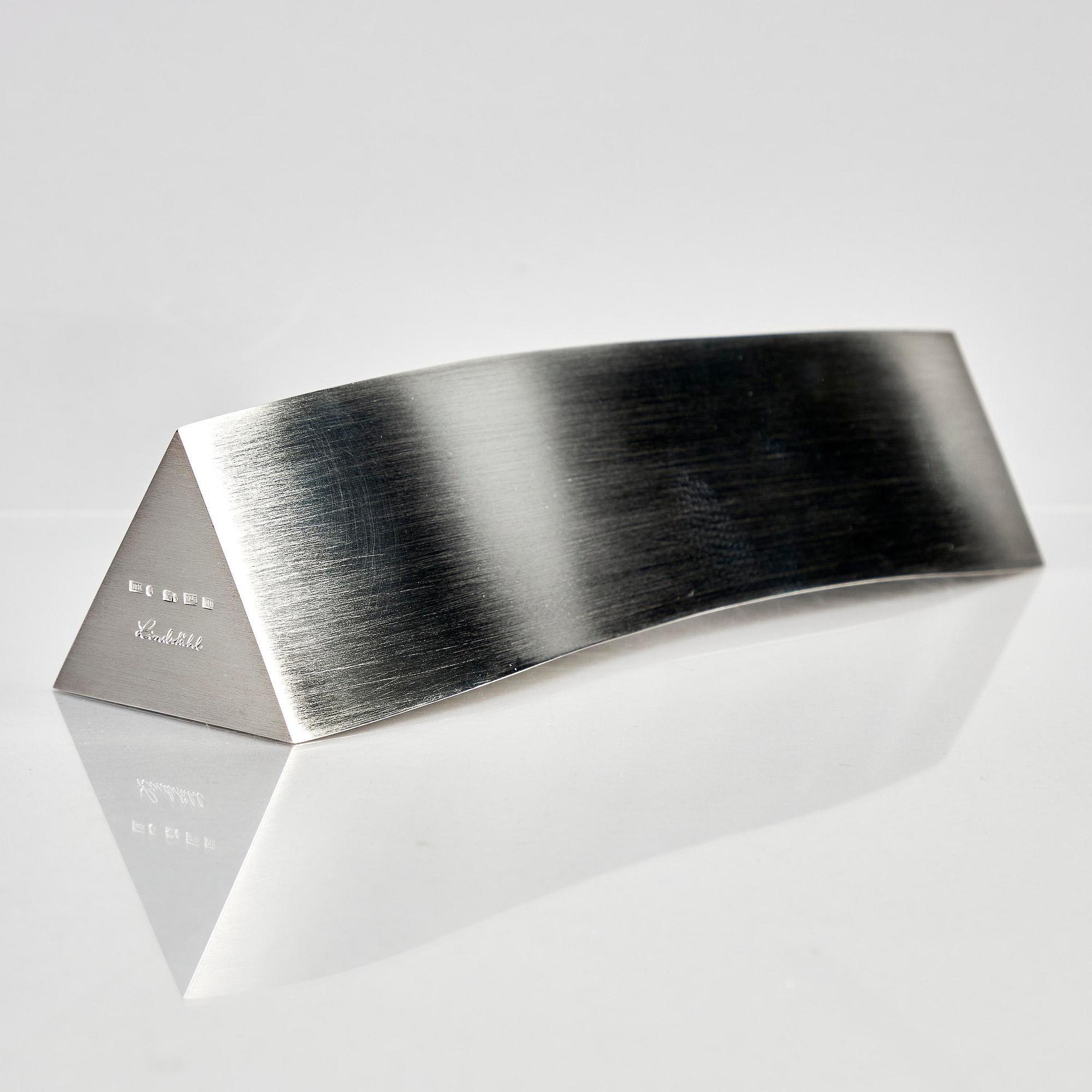 Rolf Lindståhl, a sterling silver vase, Stockholm 2011.