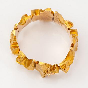 Björn Weckström, "Bear's tusk", a 14K gold bracelet. Lapponia 1974.