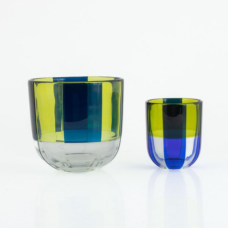 Erika Lagerbielke, skålar, två st, "Sienna Klar" och "Sienna blå", Orrefors Gallery, signerad, 1988.