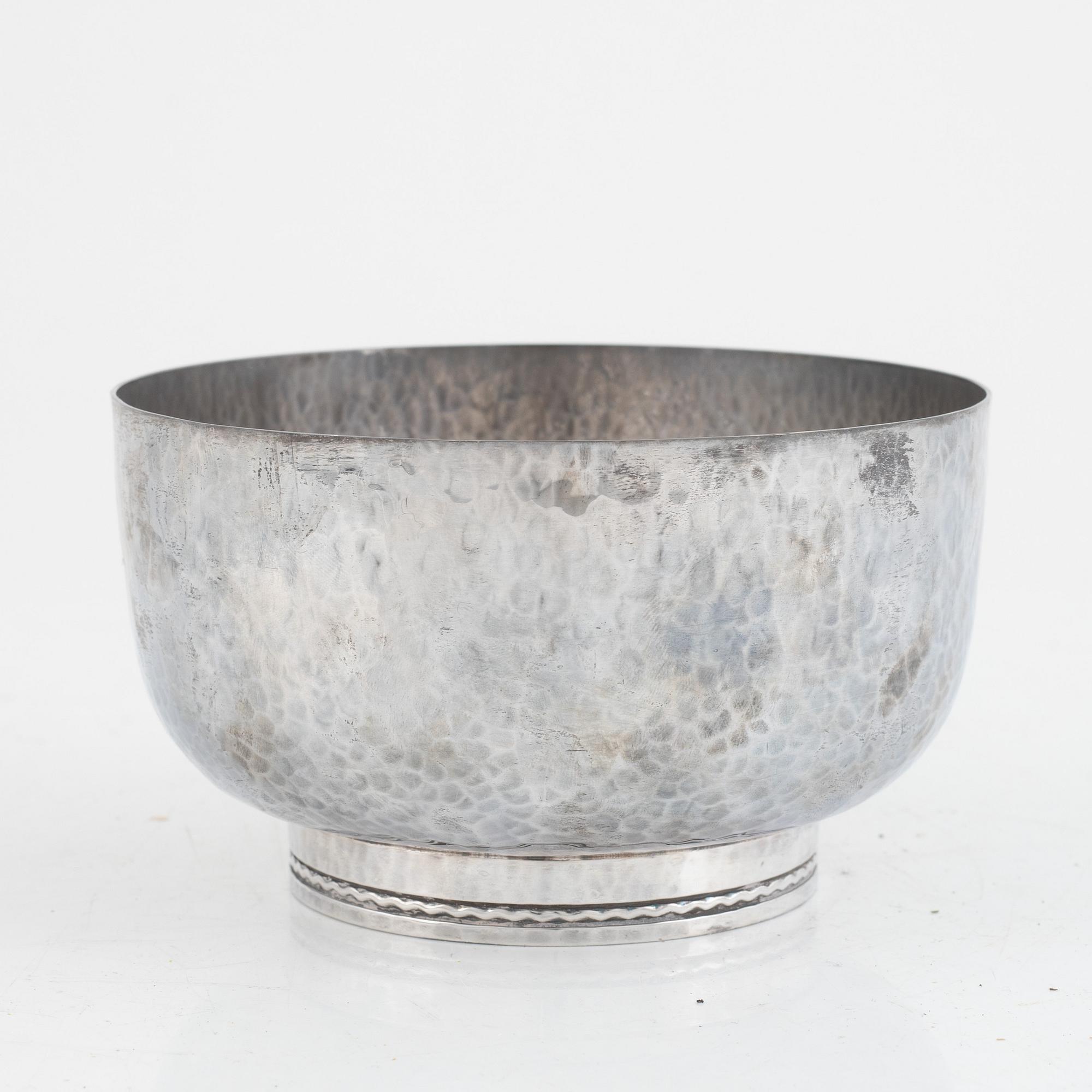 Inger Råström, skål, silver, "Sofiero", GAB, Eskilstuna, 1992.