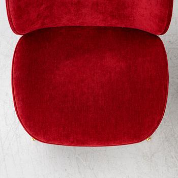 GamFratesi, stolar, ett par, "Beetle Lounge Chair", Gubi, Danmark.