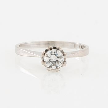 Sven Wranges, Solitaire ring 18K white gold with a round brilliant-cut diamond, Gothenburg 1980.