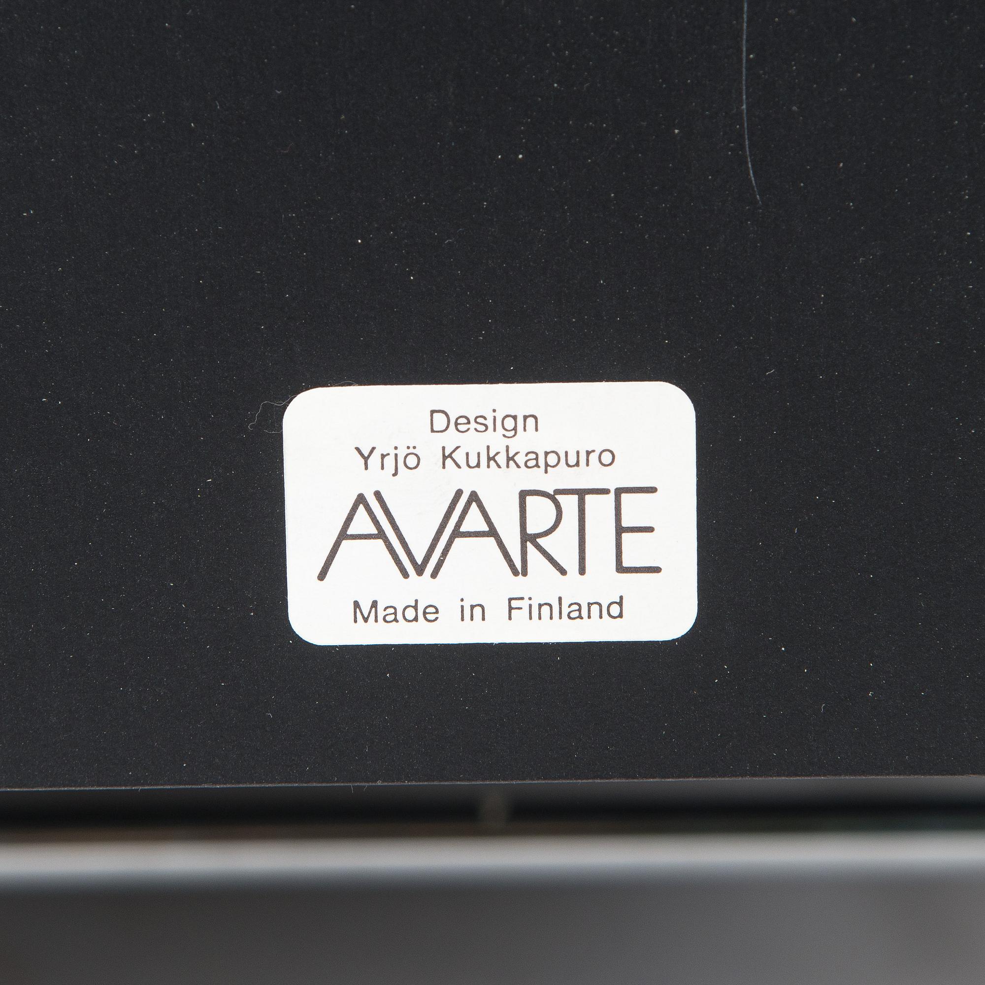 Yrjö Kukkapuro, Nojatuoli, "Experiment", Avarte, 1980-luku.