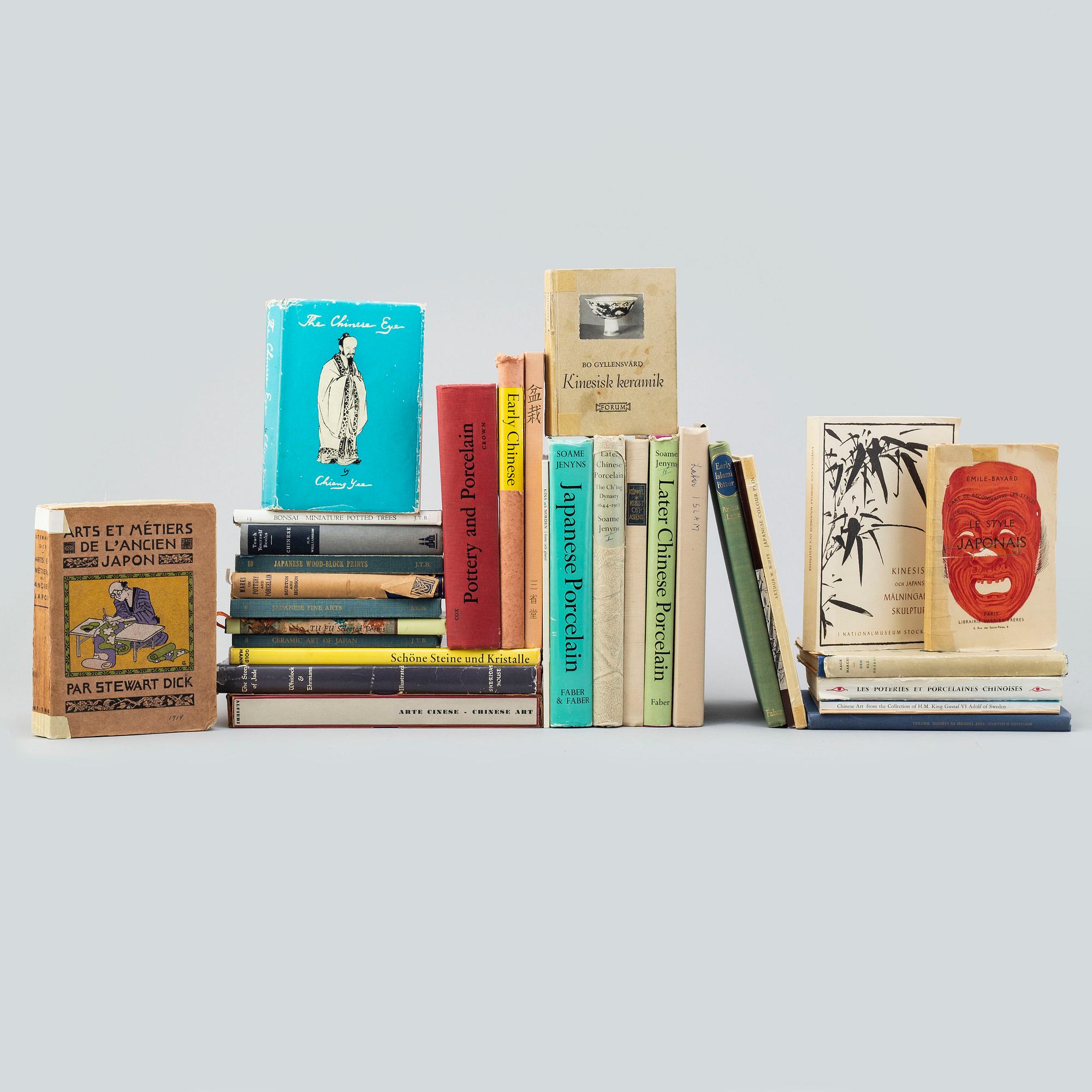 A Collection of books about Asian Ceramics and Works of Art. (30).