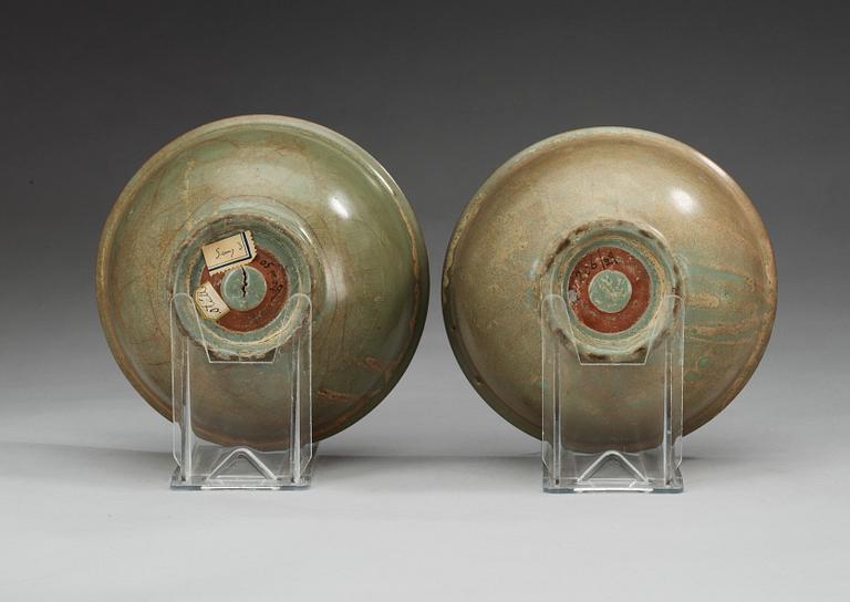 Two celadon glazed bowls, Yuan dynasty.