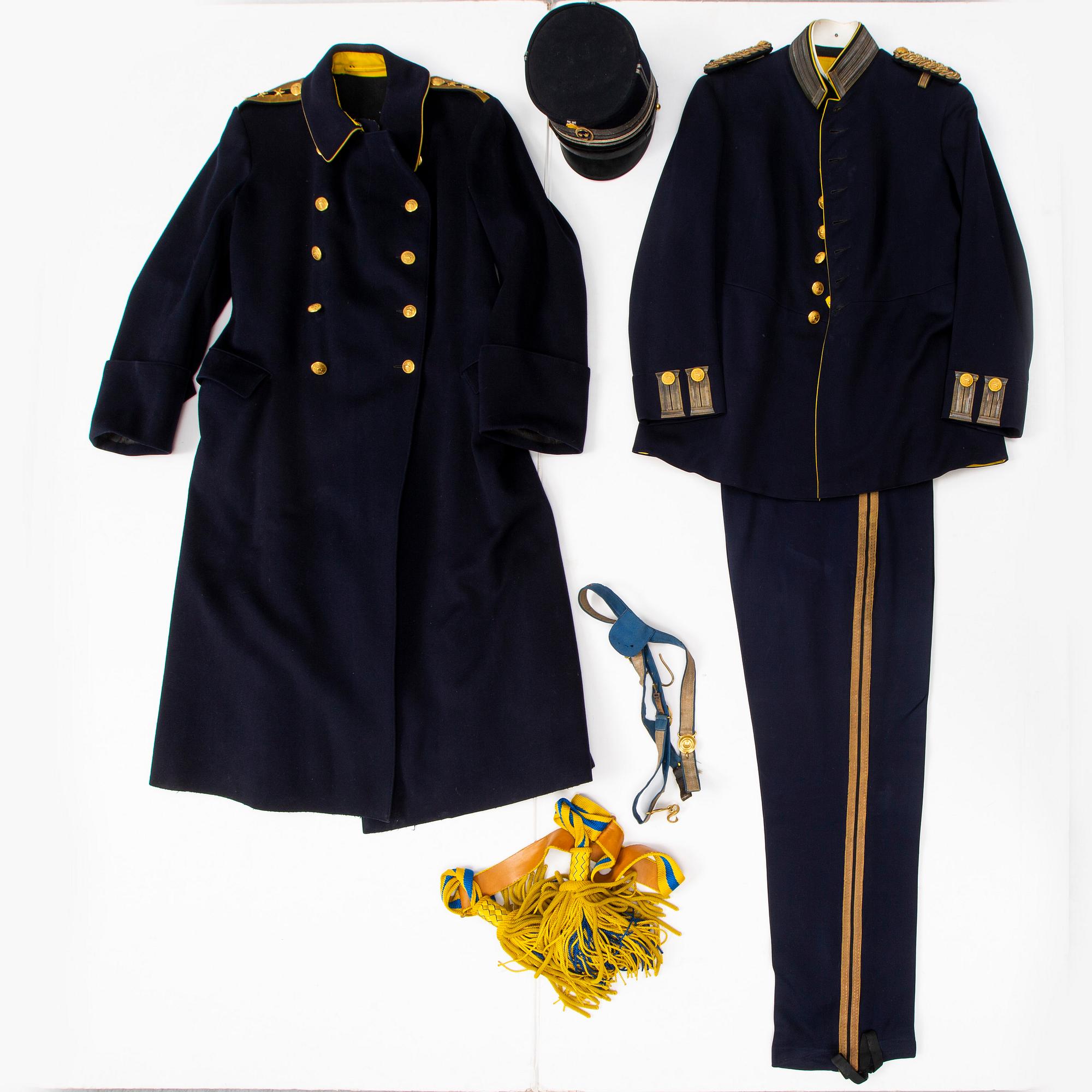 A Swedish officer's uniform 1886 pattern.