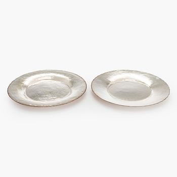 Tapio Wirkkala, two sterling silver dishes, TW 140, Kultakeskus, Hämeenlinna 1970 and 1973.