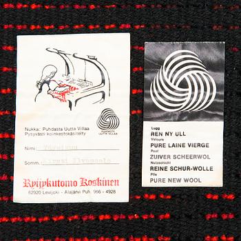 Kirsti Ilvessalo, ryijy, Ryijykutomo Koskinen. Noin 150x107cm.