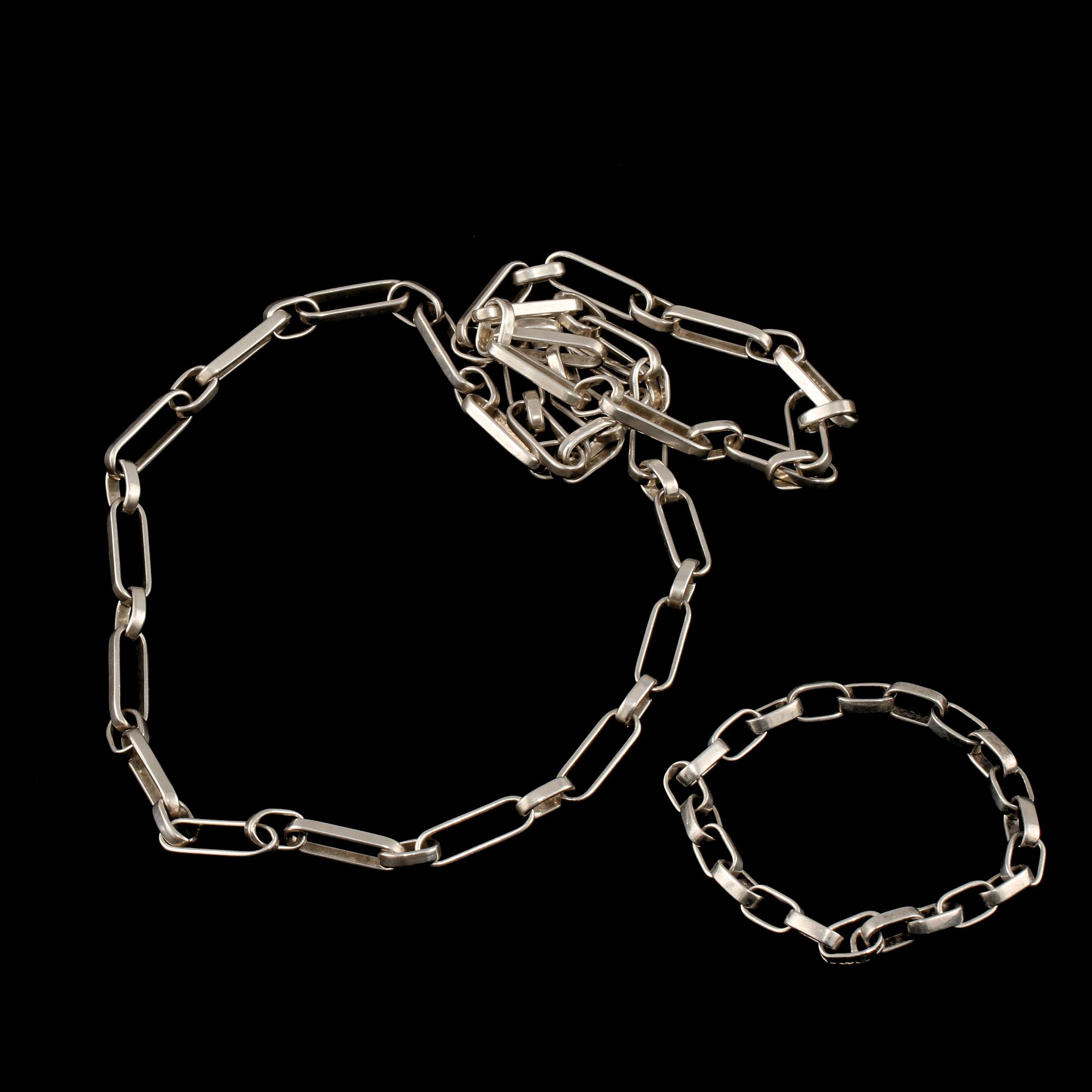 HALSSLÄNK SAMT ARMLÄNK, sterlingsilver, Kuhlin, Göteborg, 1972 samt 1982. Vikt 77 g.