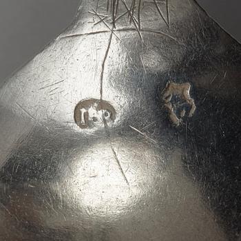 A Swedish 17th century silver spoon, marks of Jöran Hieronymi Bernegau, Norrköping (-1648-1679).