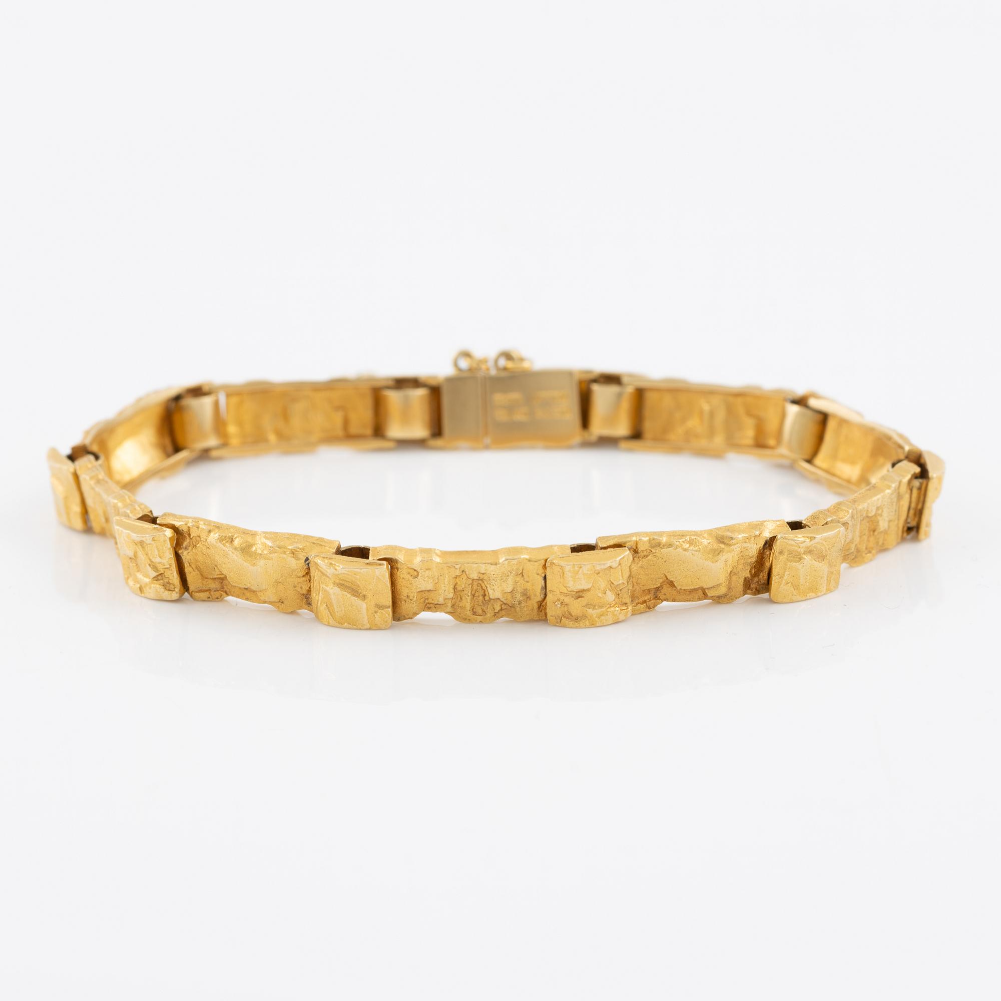 Björn Weckström, bracelet "Jotos", 18K gold, Finland.