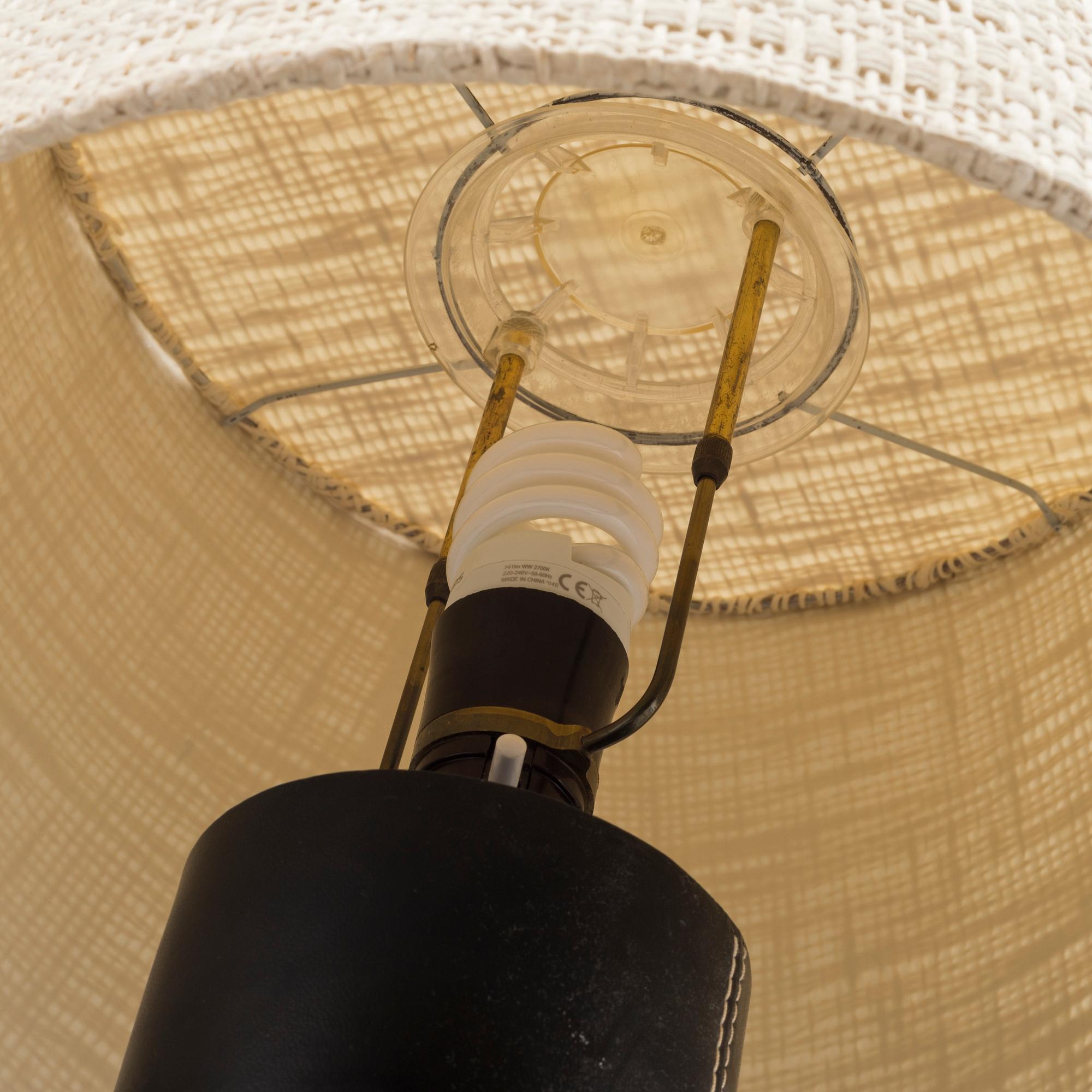 BORDSLAMPA, 1960-TAL.