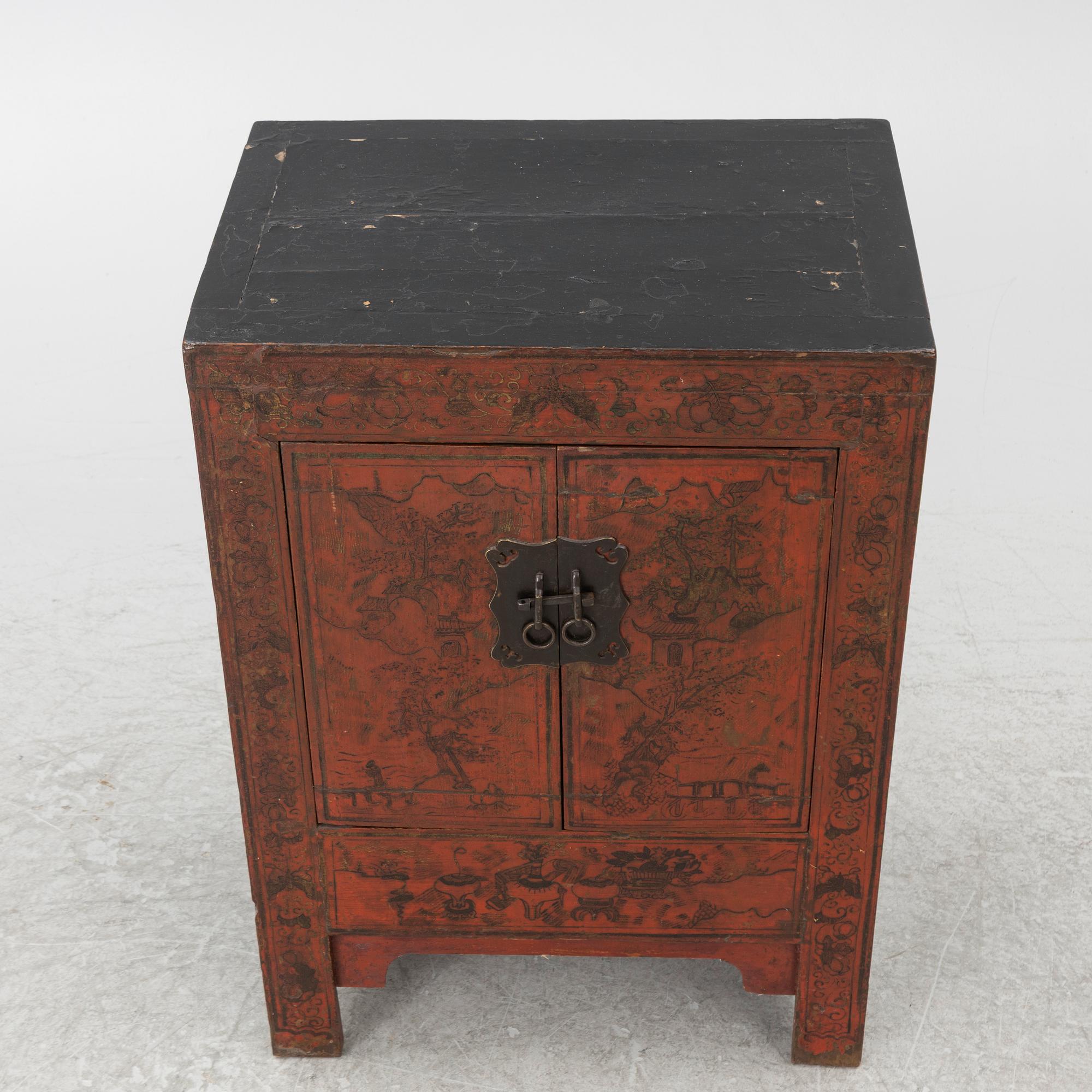 Cabinet, China, 18th/19th century.
