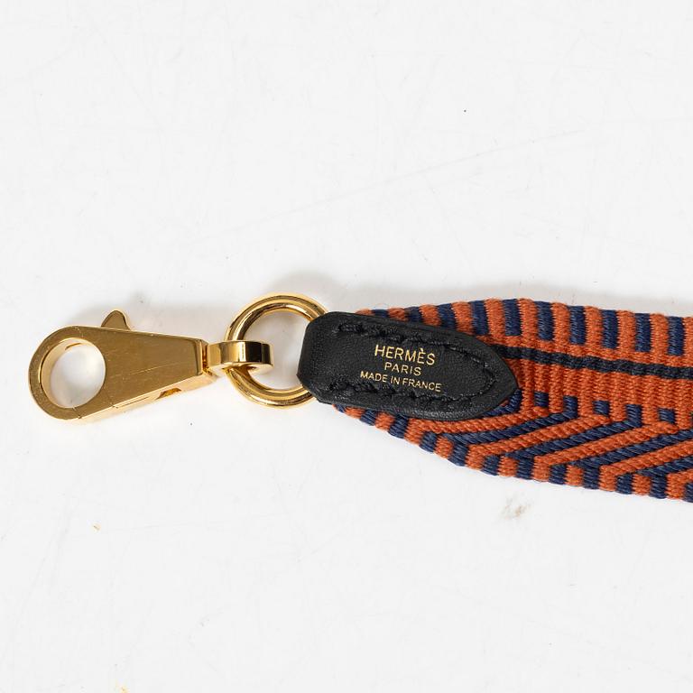 Hermès, shoulder strap, "Bandouliere Sangle Cavale To Go".