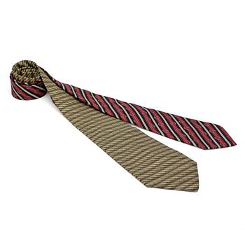 371. HERMÈS, två stycken slipsar.