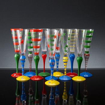 ANNE NILSSON, twelve 'Clown' champagne glasses from Orrefors, all signed.